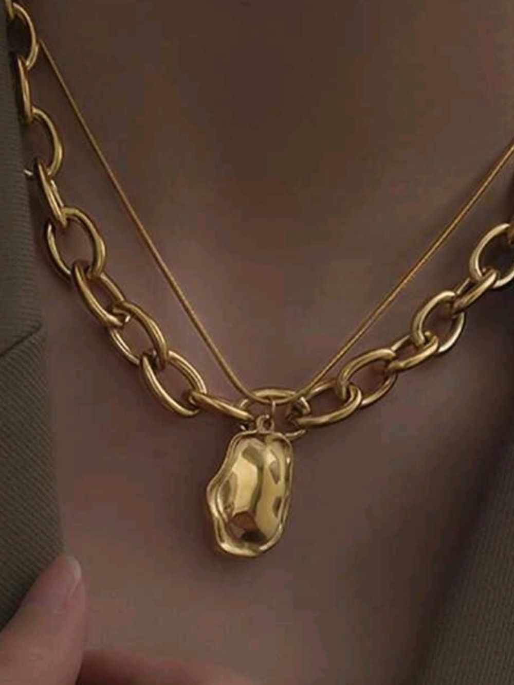 Gold Chunky Chain Necklace with Organic Pendant - Women Jewelry